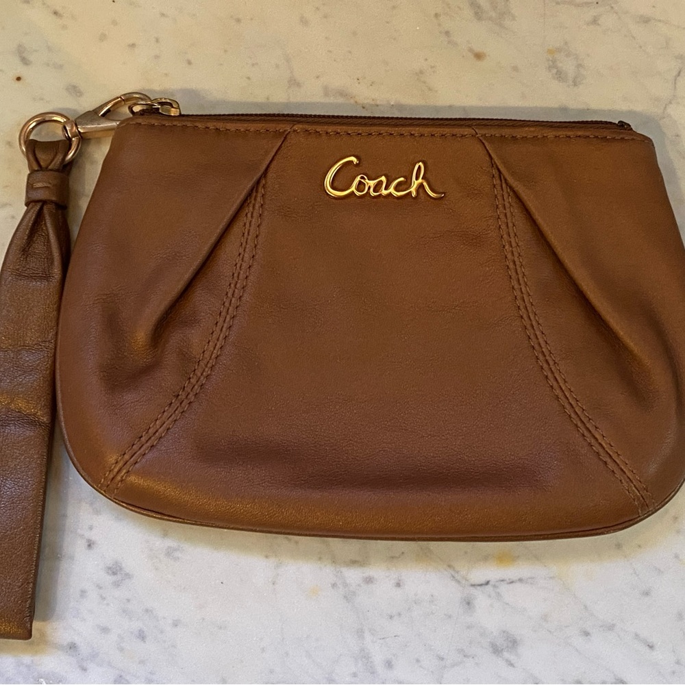 Coach wristlet metallic